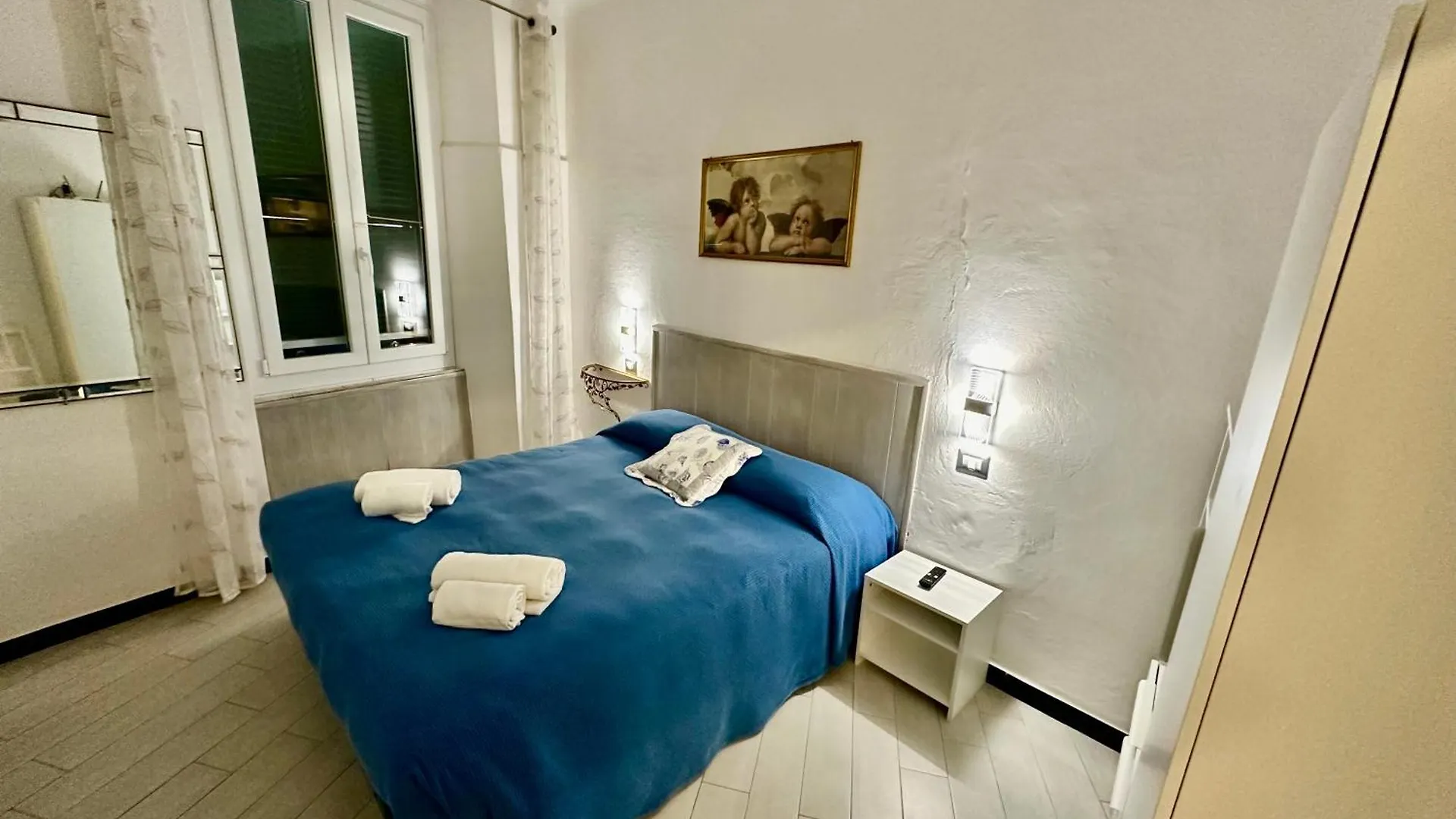 Mezza Galea Hotel Vernazza