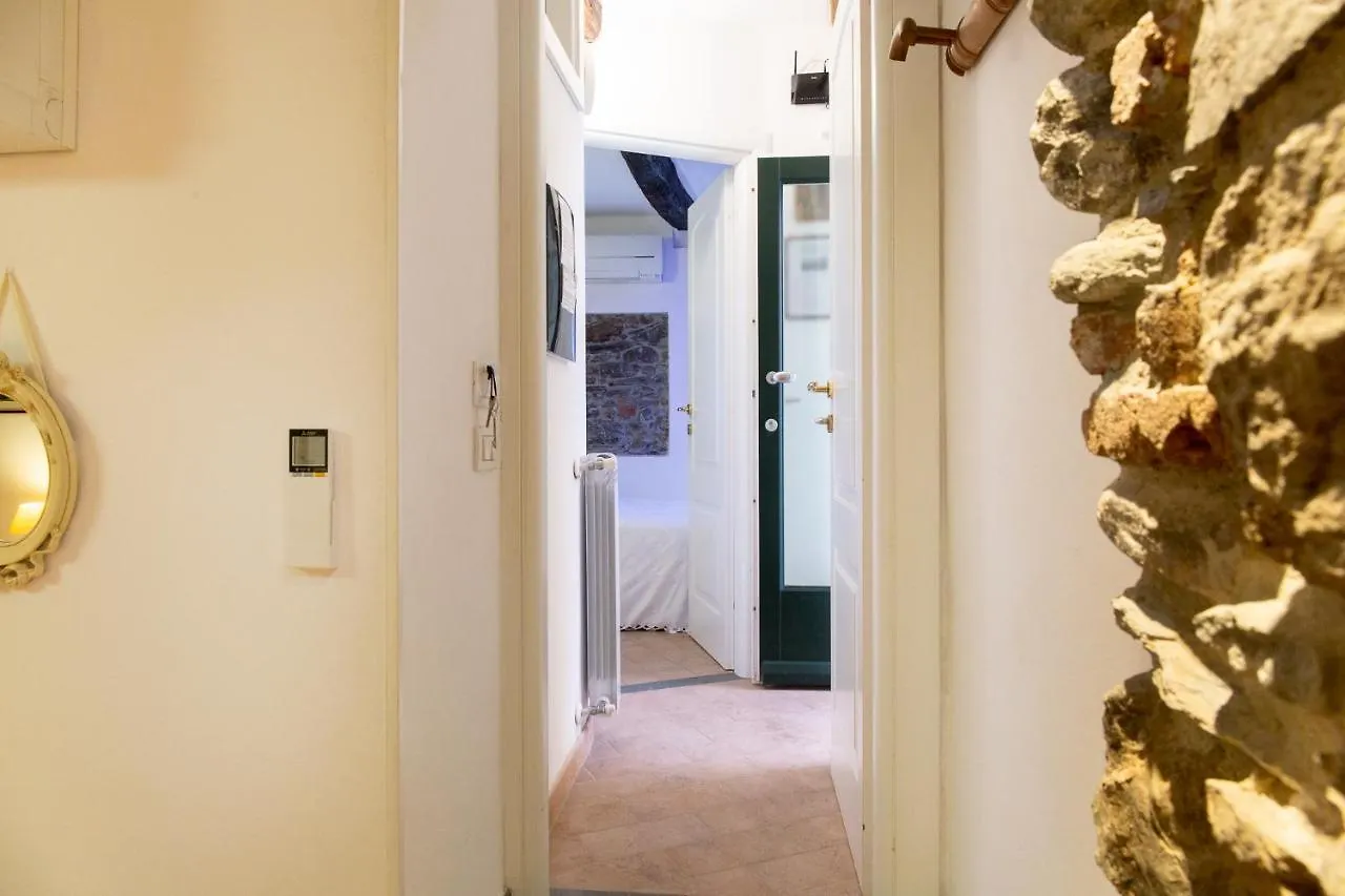 Mezza Galea Hotel Vernazza Italy