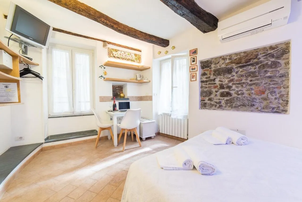 Guest house Mezza Galea Hotel Vernazza Italy